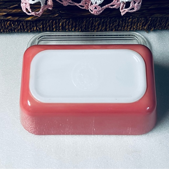 Flamingo Pink Pyrex Refrigerator Dish With Lid 502 Hard to Find - Picture 7 of 14